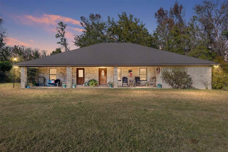 4 bedroom Single Family Residence at 2821 SE 80th Street, Ocala, Ocala — photo 2
