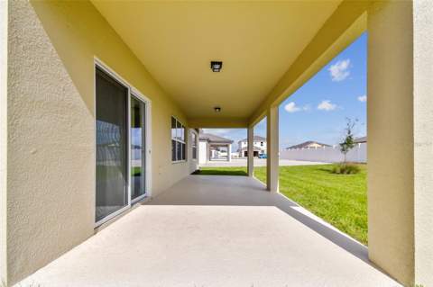 13718 Evergreen Valley Drive, Riverview FL - photo 23 of 37
