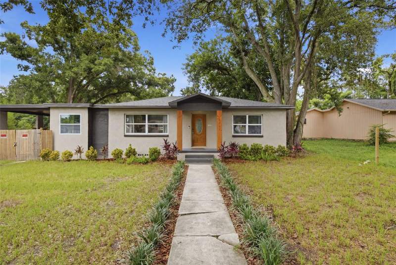 8719 N TEMPLE AVENUE home for sale in Temple Terraces