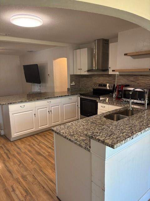 3 bedroom Single Family Residence at 4035 14th Avenue, Salehs W B Resub, St Petersburg — photo 5