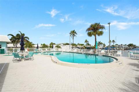 845 Spanish Drive #845, Longboat Key FL - photo 13 of 58