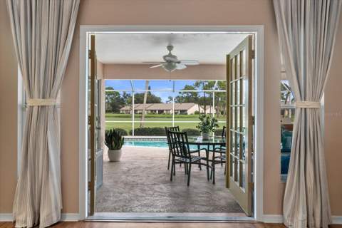 5815 Fairwoods Circle, Sarasota FL - photo 22 of 63