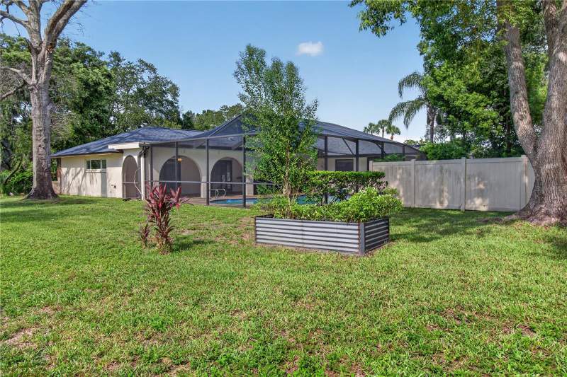 4 bedroom Single Family Residence at 10 Linden Lane, Westlake Village, Palm Harbor — photo 3
