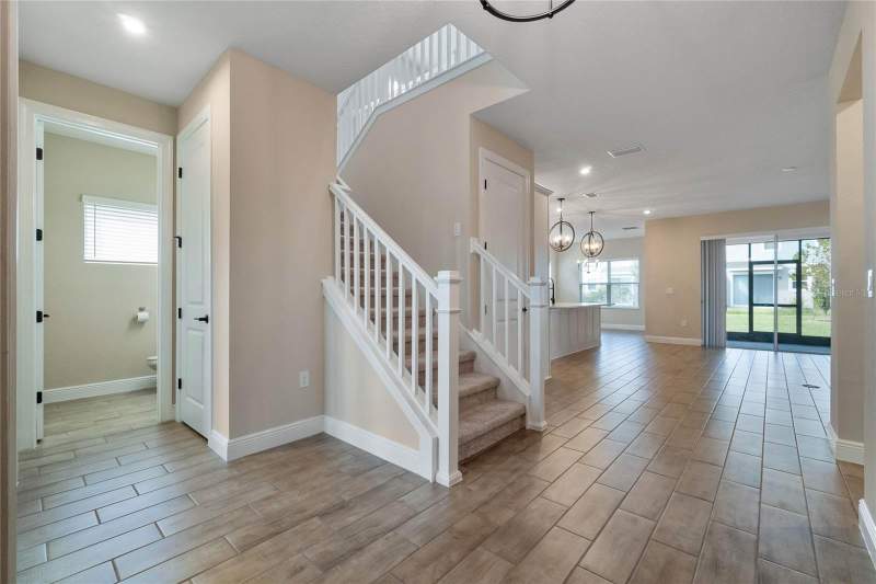5 bedroom Single Family Residence at 1352 Silo Drive, Prairie Oaks, St Cloud — photo 4