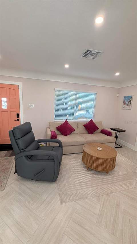 434 79th Avenue, St Pete Beach FL - photo 9 of 21