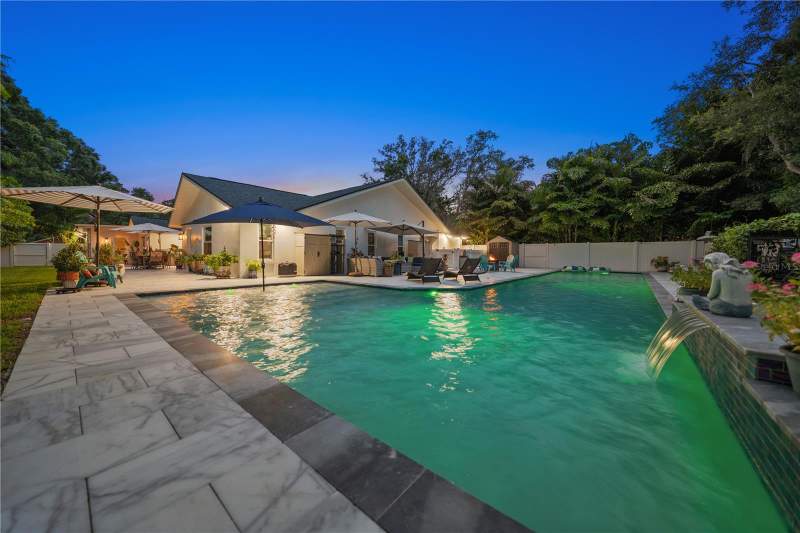 4 bedroom Single Family Residence at 2423 Foxhead Way, Northwood Estates- Tr G, Clearwater — photo 2