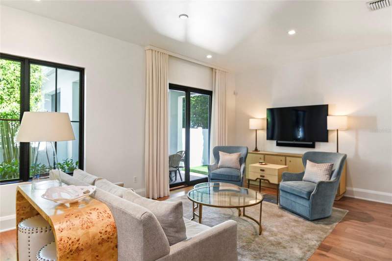 3 bedroom Single Family Residence at 1120 Wisconsin Avenue, Henkel Add, Winter Park — photo 3