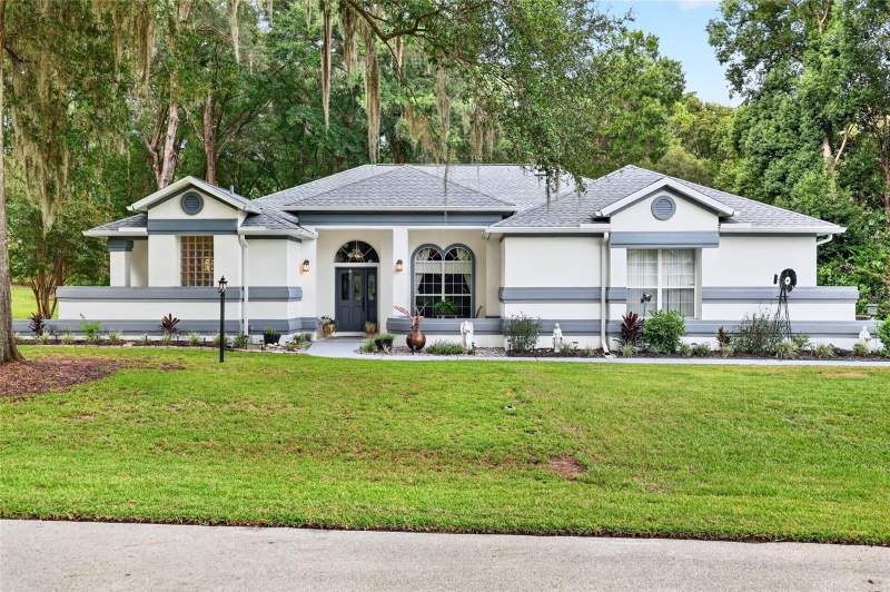 3 bedroom Single Family Residence at 19175 SW 93rd Loop, Rainbow Spgs, Dunnellon — photo 2