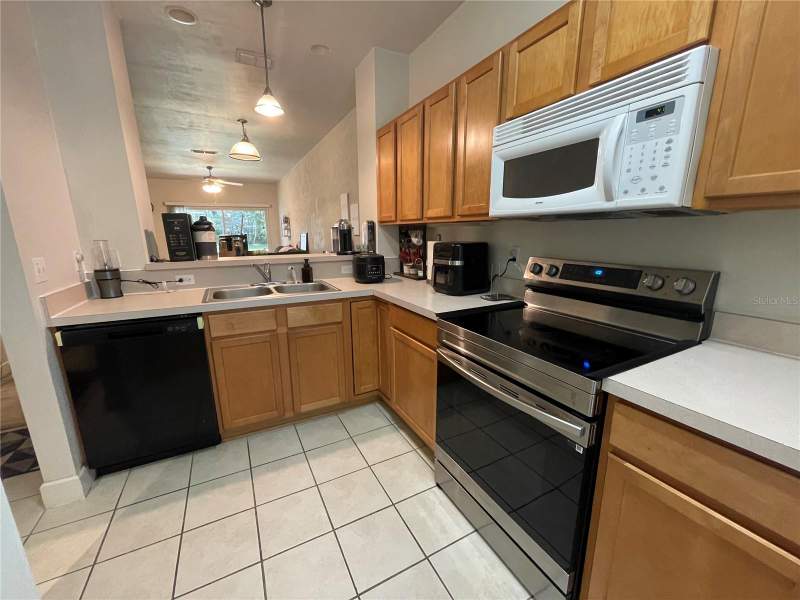 2 bedroom Condominium at 905 NW 21st Avenue #905, Garland, Gainesville — photo 4