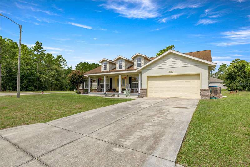3 bedroom Single Family Residence at 8061 SW 134th Loop, Marion Oaks, Ocala — photo 3