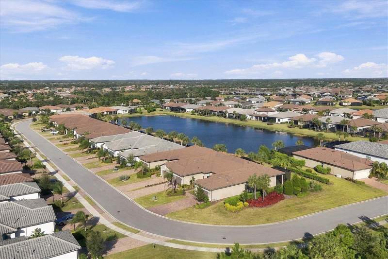 2 bedroom Villa at 7665 Summerland Cove, Del Webb Ph V Sph D, Lakewood Ranch — photo 2
