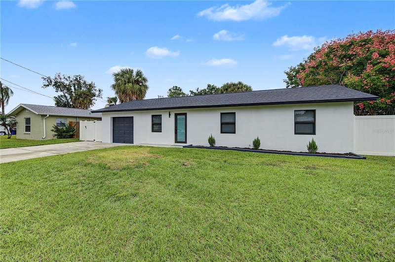 4 bedroom Single Family Residence at 5007 Shetland Avenue, Bay Crest Park Unit 01, Tampa — photo 2