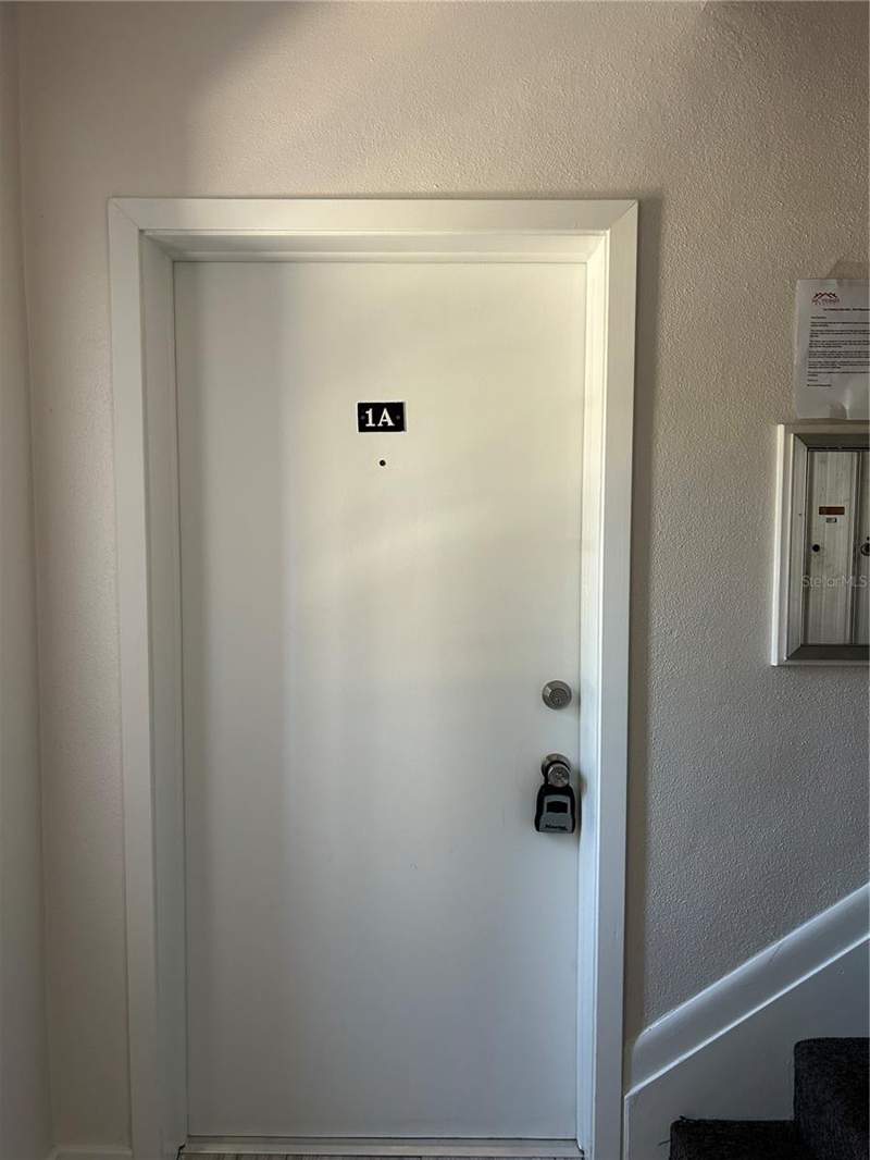 1 bedroom Condominium at 7011 Place De La Paix #1A, Les Chateaux Des Rois, St Petersburg — photo 3