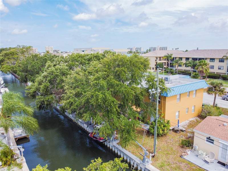 2 bedroom Condominium at 439 S Paula Drive #202, Sea View At Honeymoon Island, Dunedin — photo 3