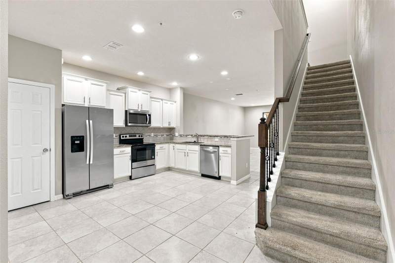 3 bedroom Townhouse at 1236 PAVIA DRIVE, EMERSON NORTH TWNHMS, APOPKA — photo 3