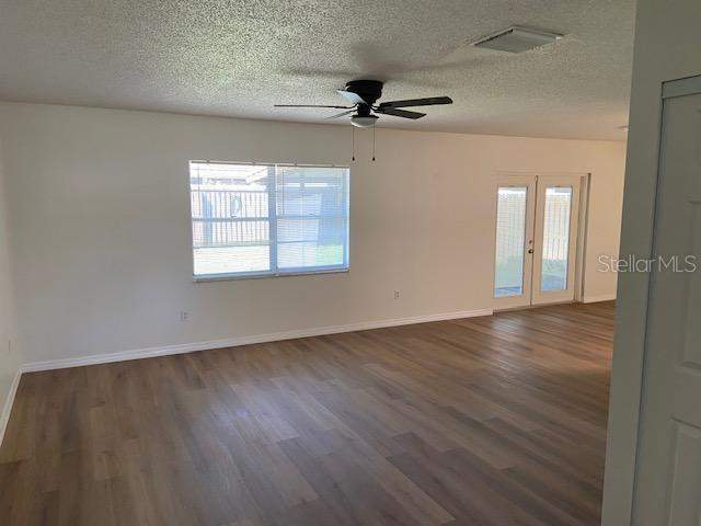3 bedroom Single Family Residence at 8302 Clermont Street, Riverdale Sub Ph 2, Tampa — photo 3
