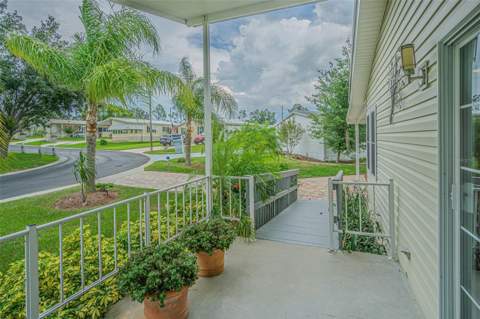 37654 Neukom Avenue, Zephyrhills FL - photo 7 of 56