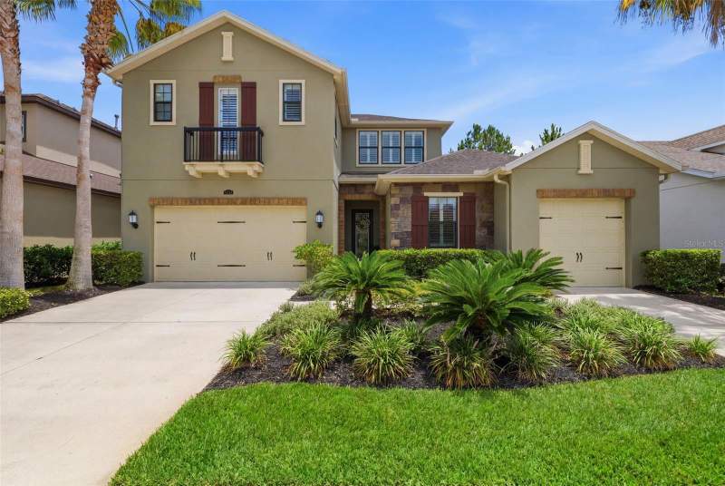 4 bedroom Single Family Residence at 14231 Avon Farms Drive, Retreat At Carrollwood, Tampa — photo 2