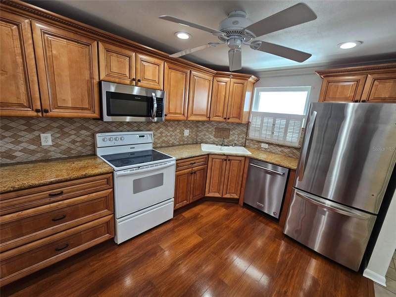 3 bedroom Condominium at 5980 Shore Drive #901, Town Shores, Gulfport — photo 5