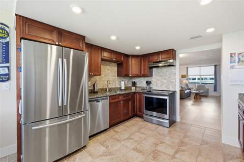 4915 Bay Street #323, St Petersburg FL - photo 24 of 50
