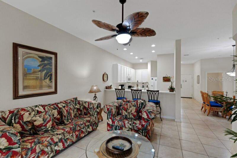 2 bedroom Condominium at 301 New Providence #301, Bahama Bay A Condo, Davenport — photo 4