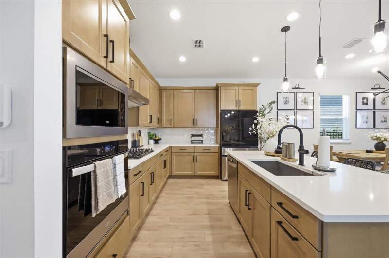 4 bedroom Single Family Residence at 1663 Crowncrest Drive, Bronson Peak 1B, Apopka — photo 4
