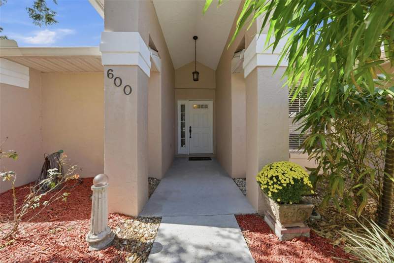 2 bedroom Single Family Residence at 600 Huron Place, Chautauqua Overlooking Mount Dora, Mount Dora — photo 4