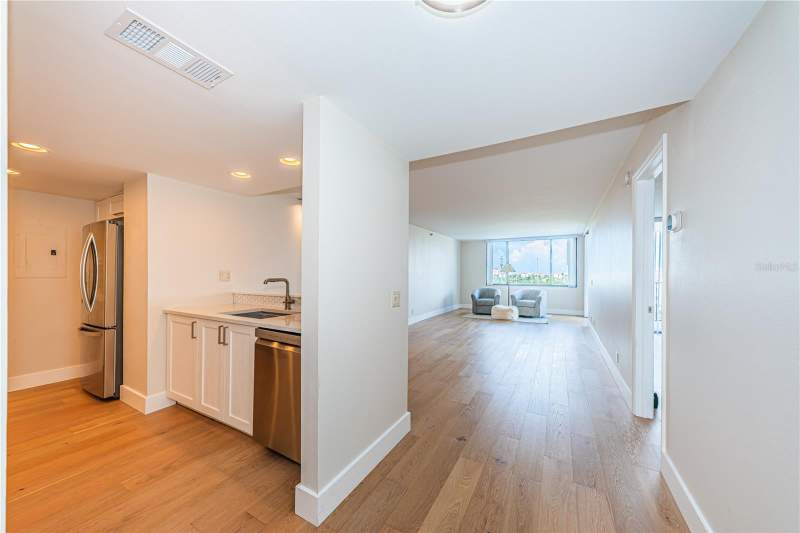 2 bedroom Condominium at 6322 Palma Del Mar Boulevard #705, Palma Del Mar IV, St Petersburg — photo 5