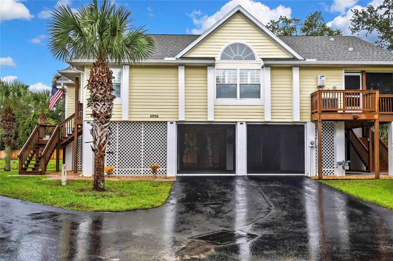 11956 W BLUE BAYOU COURT