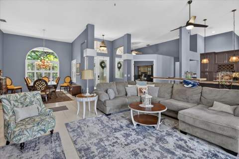 8735 Crescent Forest Boulevard, New Port Richey FL - photo 12 of 61