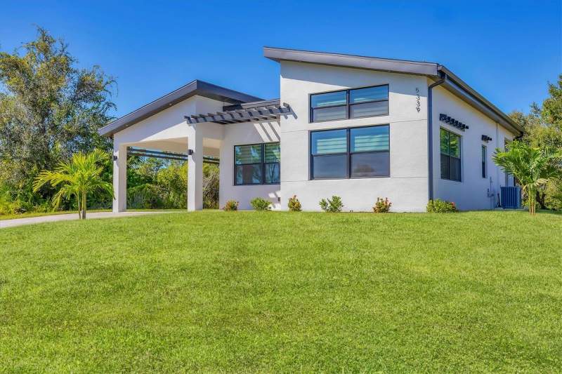 3 bedroom Single Family Residence at 5339 Gulfport Terrace, Port Charlotte Sec 053, Port Charlotte — photo 4