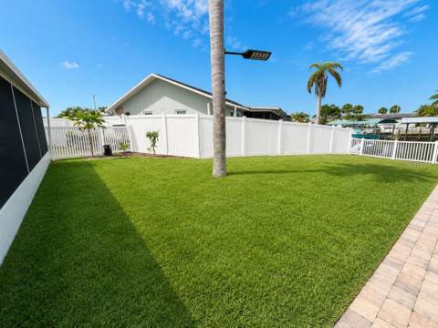 1002 Silver Palm Way, Apollo Beach FL - photo 9 of 27