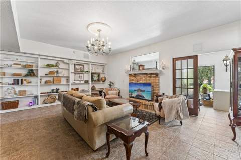 9130 Dollanger Court, Orlando FL - photo 12 of 47