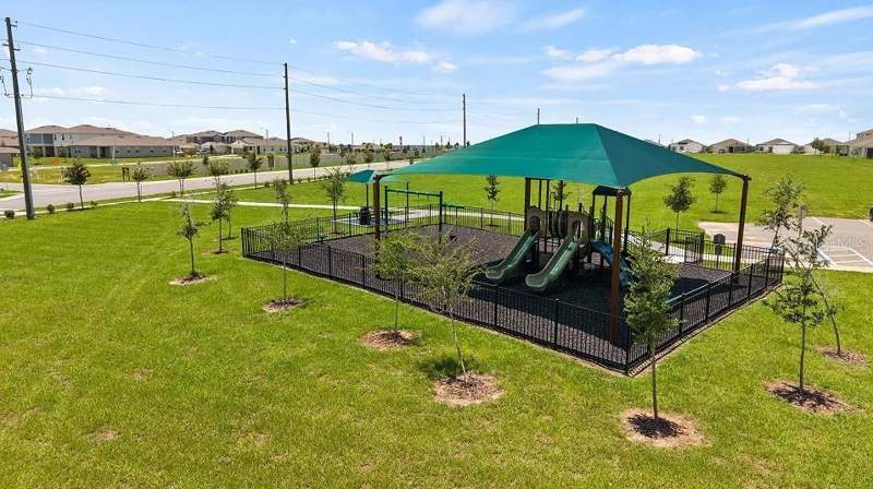 4 bedroom Single Family Residence at 2719 Ginger Lane, Scenic Terrace 40'S Gc, Haines City — photo 3