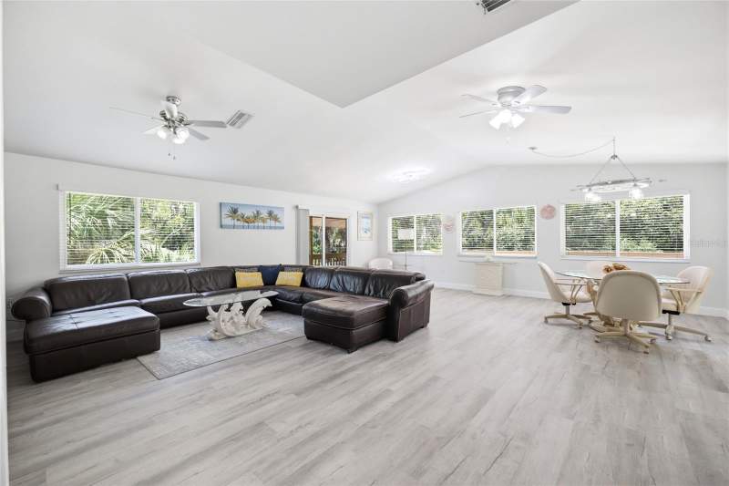 2 bedroom Single Family Residence at 8180 Anchor Point Drive, Palm Grove Colony, Weeki Wachee — photo 5