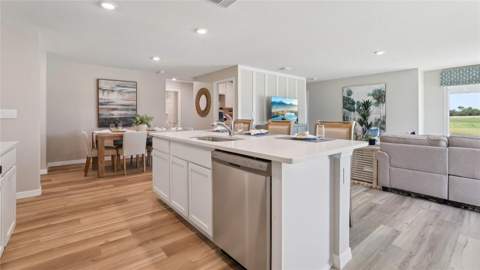 2154 NE 28th Place, Ocala FL - photo 7 of 38
