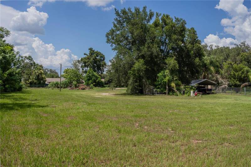 2 bedroom Single Family Residence at 441 Overhill Drive, Unplatted, Brandon — photo 3