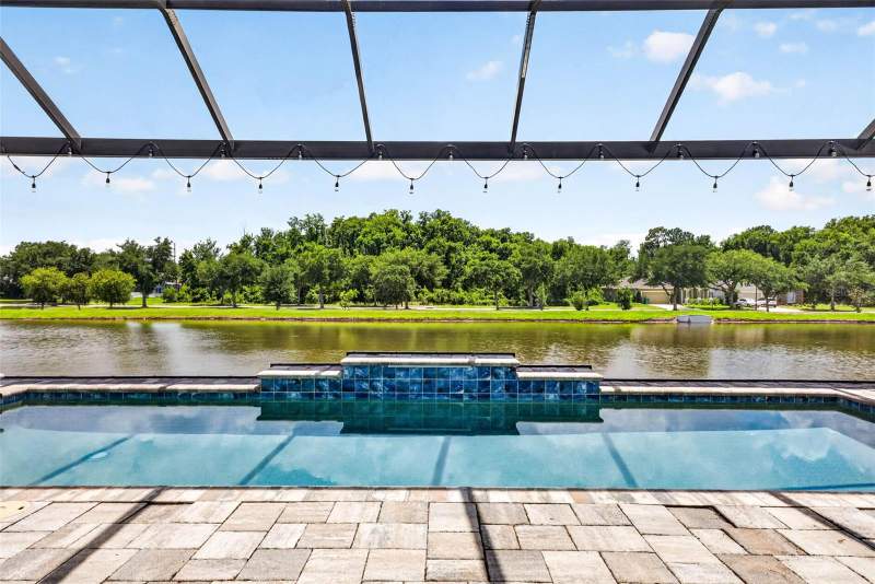4 bedroom Single Family Residence at 6946 Talamore Drive, Watergrass, Wesley Chapel — photo 2