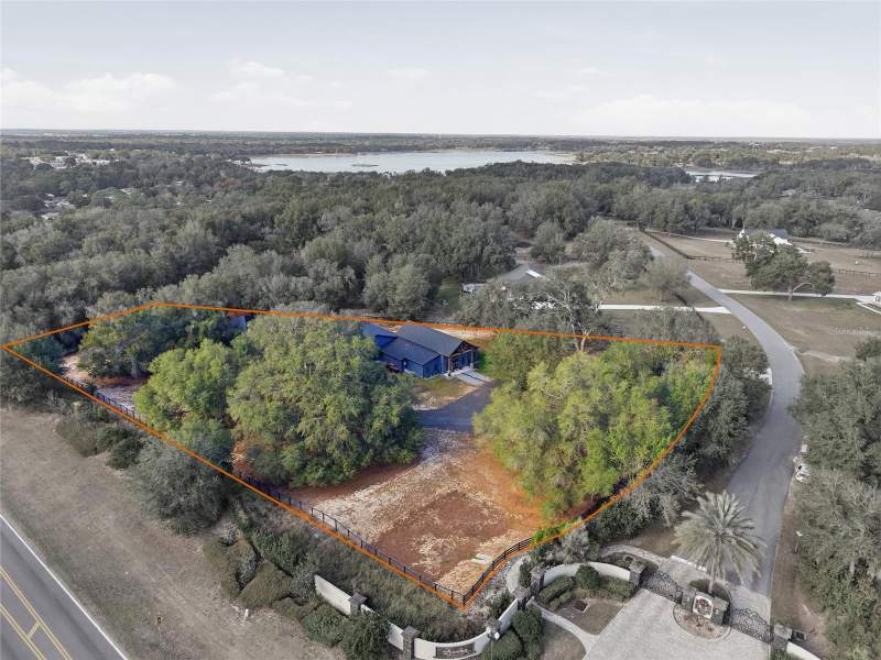 4 bedroom Single Family Residence at 12052 SE 101st Court Road, Avonlea Ph 01 & 02, Belleview — photo 3