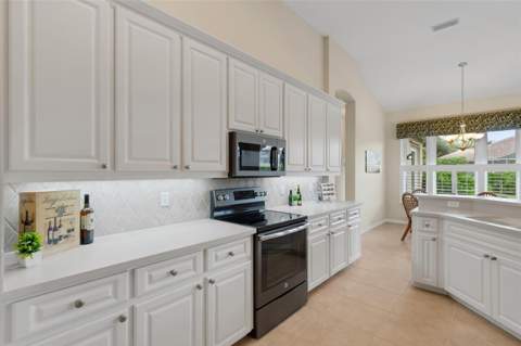 716 Silk Oak Drive, Venice FL - photo 19 of 65