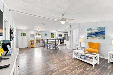 2715 11th Avenue, Ruskin FL - photo 10 of 29