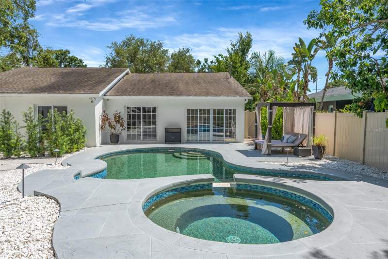 4 bedroom Single Family Residence at 3819 W San Miguel Street, Southland Add, Tampa — photo 3