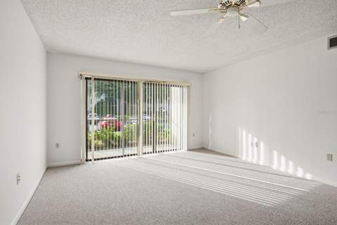 1871 Pine Ridge Way #E1, Palm Harbor FL - photo 10 of 44