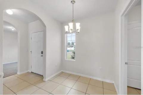 724 Lake Cummings Boulevard, Lake Alfred FL - photo 8 of 33
