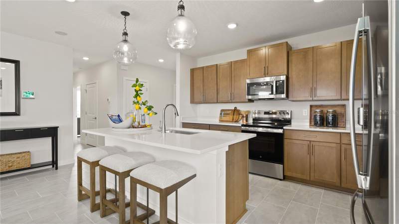 4 bedroom Single Family Residence at 2261 Crown Rock Bluff Drive, Hamilton Bluff Subdivision Phases 1 & 2, Lake Hamilton — photo 4