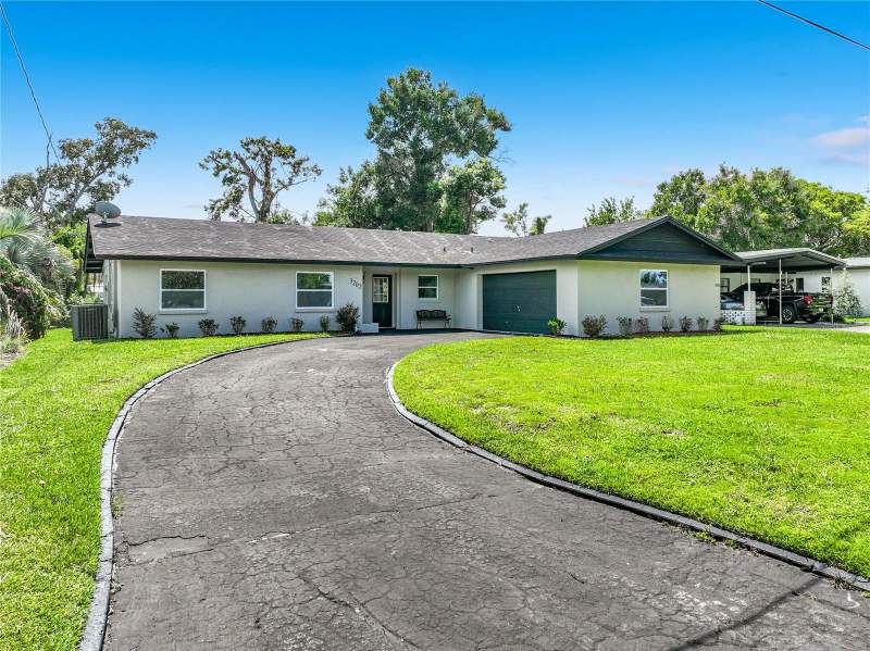 3202 TRADEWINDS TRAIL home for sale in Isle Catalina
