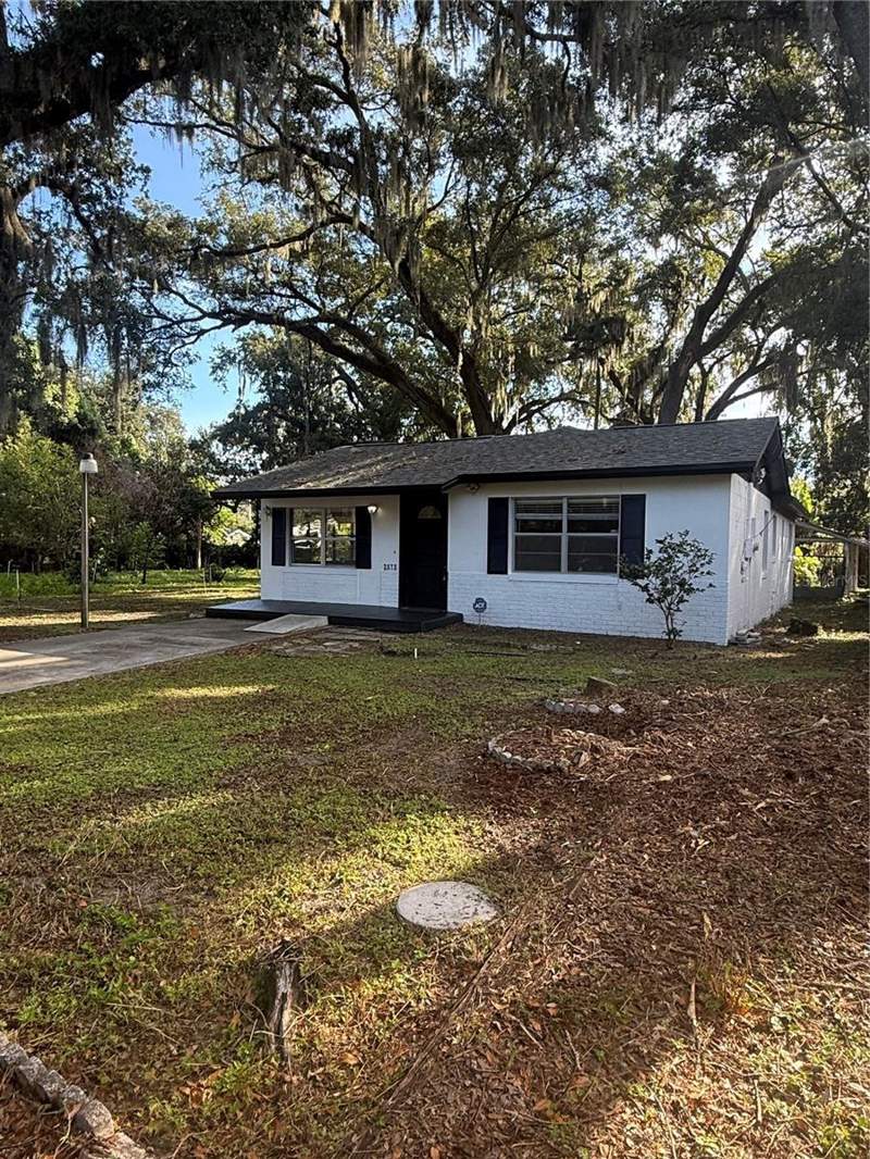 3 bedroom Single Family Residence at 2513 Orange Avenue, Oak Hill, Sanford — photo 2