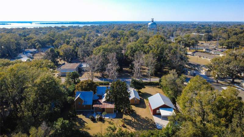 4 bedroom Single Family Residence at 1148 N Grandview Street, Mount Dora Gullers Homestead, Mount Dora — photo 2