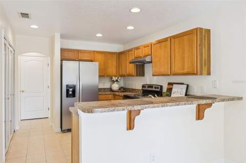 2020 Portcastle Circle, Winter Garden FL - photo 15 of 36