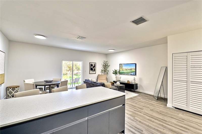 3 bedroom Condominium at 1593 NW 29th Road #2, Eagle Trace Townhomes Condo, Gainesville — photo 2